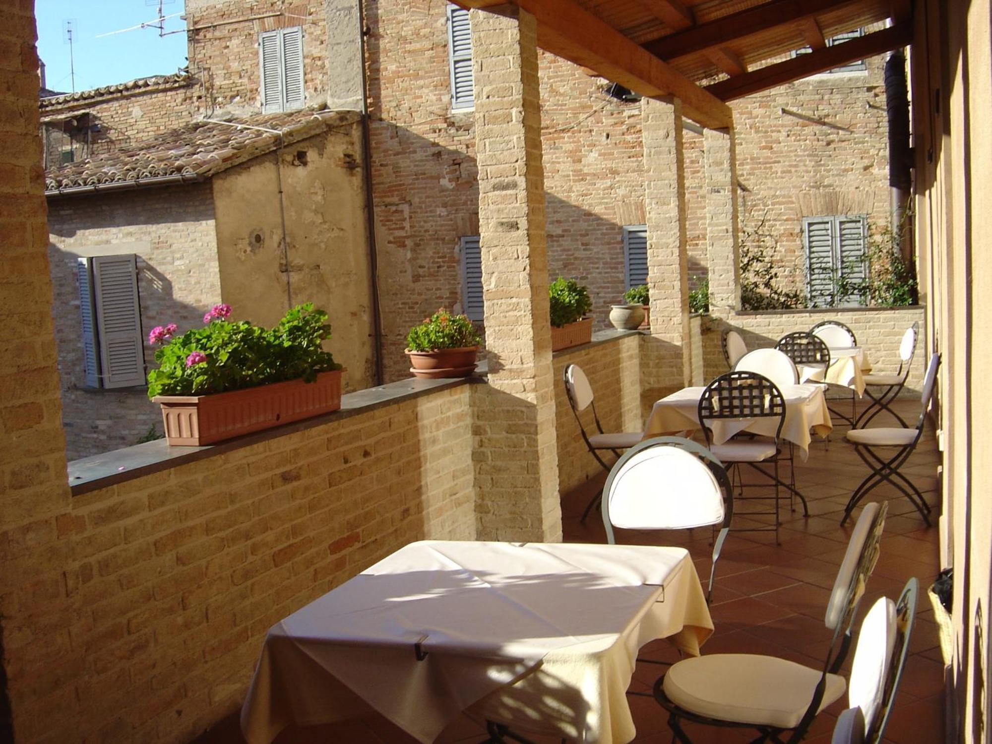 Albergo Italia Urbino Dış mekan fotoğraf