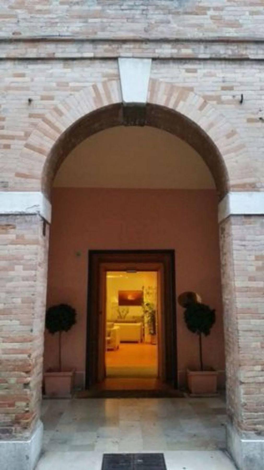 Albergo Italia Urbino Dış mekan fotoğraf