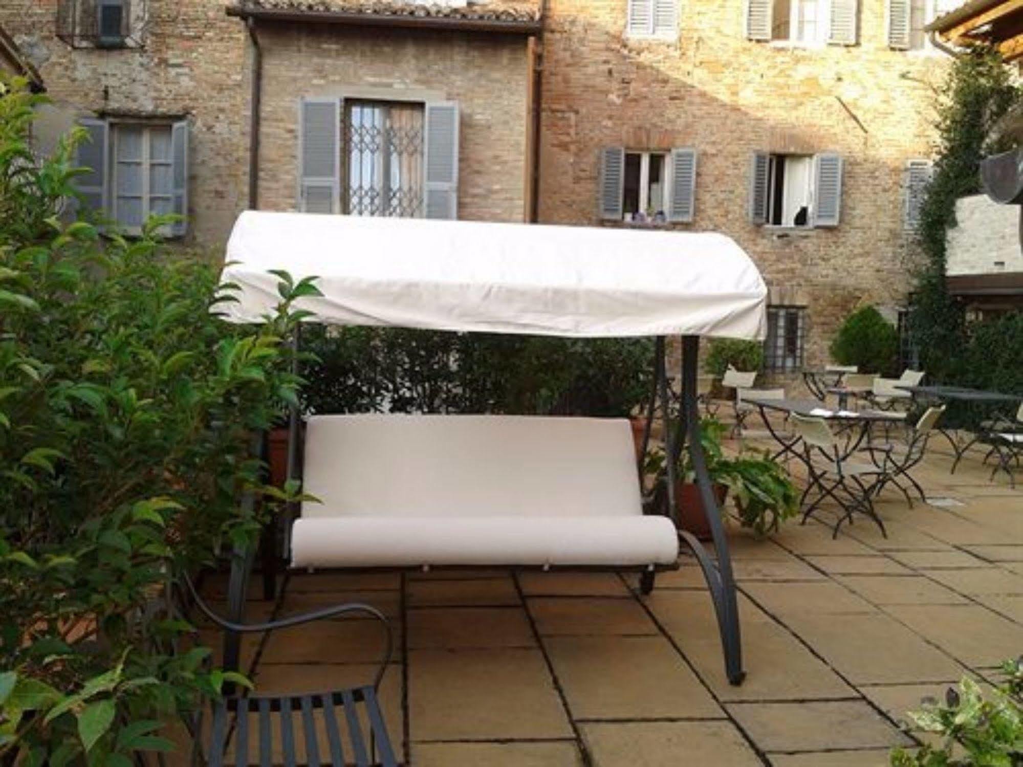Albergo Italia Urbino Dış mekan fotoğraf
